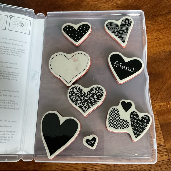 Stampin Up! I (Heart) Hearts set of 8 clear mount stamp set - Picture 4 of 5